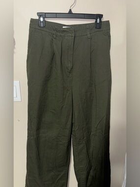 Women’s Olive Green Straight-Leg Pants